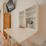 Alexandra 120 By Vacations, Renoviertes Mit Bergblick & Parking Im Zentrum Arosa