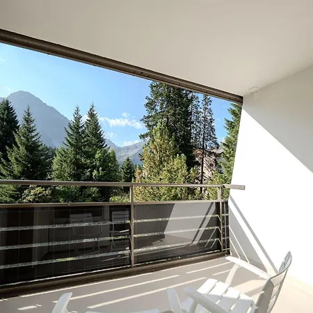 Alexandra 120 By Vacations, Renoviertes Mit Bergblick & Parking Im Zentrum