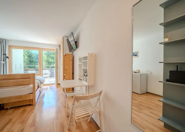 Alexandra 120 By Vacations, Renoviertes Mit Bergblick & Parking Im Zentrum * Arosa