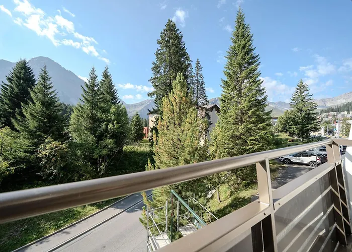 Alexandra 120 By Vacations, Renoviertes Mit Bergblick & Parking Im Zentrum Apartamento Arosa