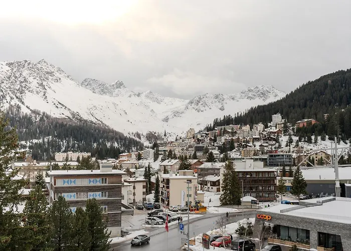 Alexandra 120 By Vacations, Renoviertes Mit Bergblick & Parking Im Zentrum Apartamento