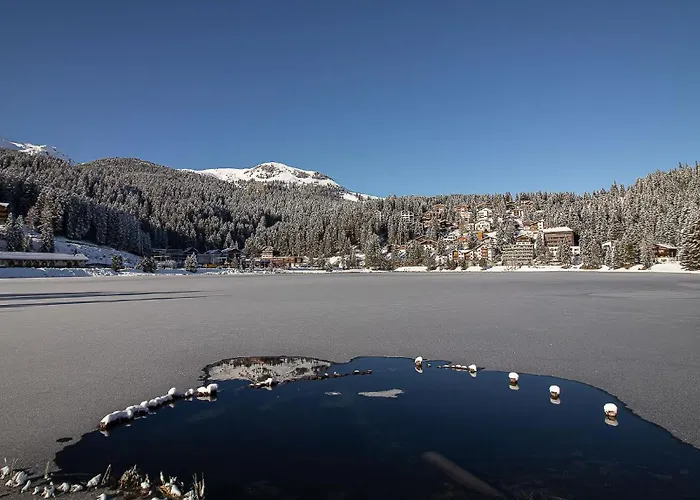 Apartamento Alexandra 120 By Vacations, Renoviertes Mit Bergblick & Parking Im Zentrum Arosa