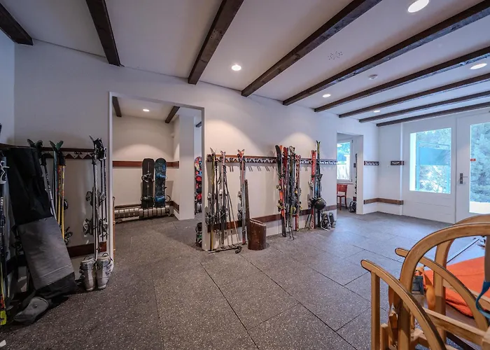 Alexandra 120 By Vacations, Renoviertes Mit Bergblick & Parking Im Zentrum Διαμέρισμα