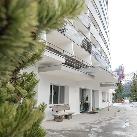 アパート Alexandra 120 By Vacations, Renoviertes Mit Bergblick & Parking Im Zentrum